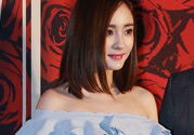 一字肩的衣服內(nèi)衣怎么穿？一字肩的衣服里面穿什么內(nèi)衣？