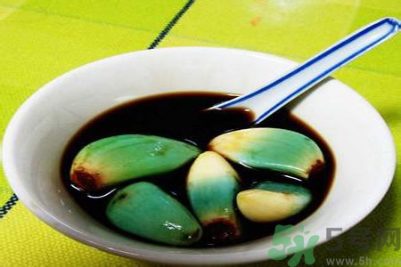 臘八蒜吃了對(duì)身體有什么好處？臘八蒜吃了對(duì)身體有什么功效？