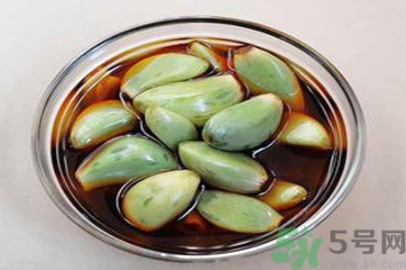 臘八蒜吃了對(duì)身體有什么好處？臘八蒜吃了對(duì)身體有什么功效？