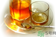 早晨空腹喝蜂蜜水好嗎？蜂蜜水什么時(shí)候喝好？