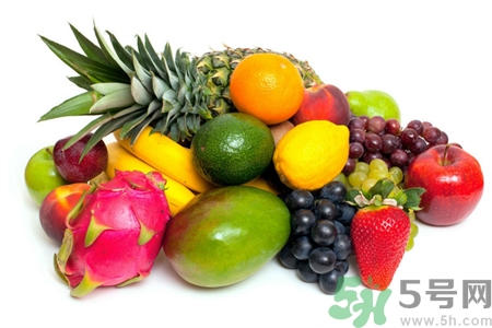 早上空腹吃蘋(píng)果好嗎？空腹時(shí)不宜吃的8種食物