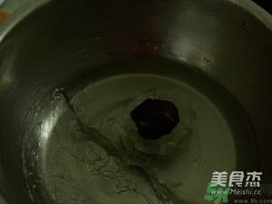 水晶月餅用的什么粉？水晶月餅的做法及配方