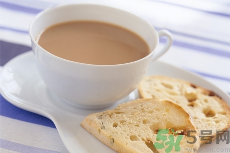 晚上喝奶茶會(huì)失眠嗎？晚上喝奶茶會(huì)不會(huì)失眠？
