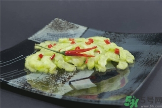 喝苦瓜汁會(huì)影響月經(jīng)嗎？來(lái)月經(jīng)可以喝苦瓜汁嗎？