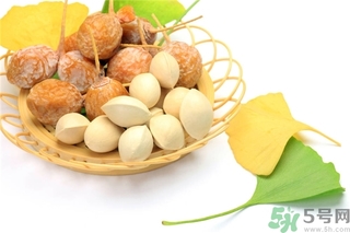 白果什么時(shí)候成熟？沒(méi)熟的白果能不能吃？