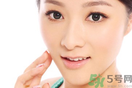 玻尿酸隆鼻的危害有哪些？玻尿酸隆鼻的副作用是什么？