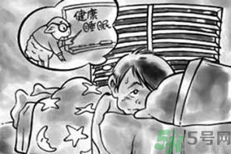 睡覺磨牙缺什么？睡覺磨牙暗示什么？