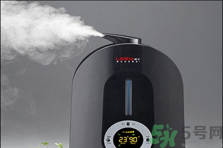 加濕器里可以加精油嗎？加濕器里可以加醋嗎？