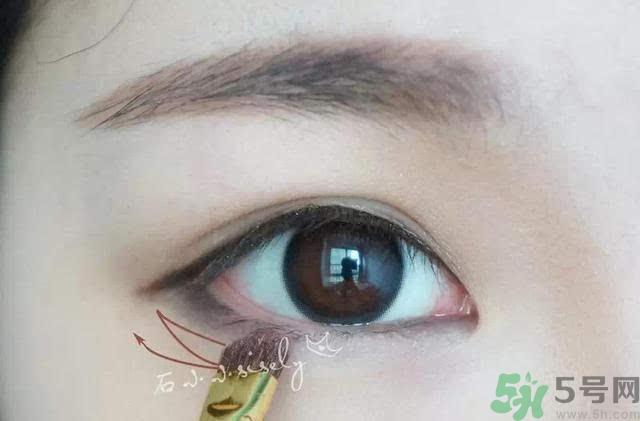 iu李智恩桃花妝怎么化？iu李智恩桃花妝怎么打造？