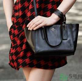 coach和gucci哪個好？coach和gucci哪個好看？