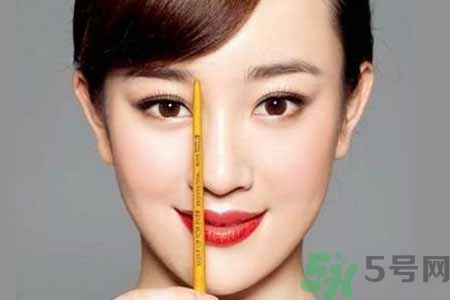 ?眉毛上可以涂生發(fā)液嗎？眉毛涂生發(fā)水有副作用嗎？
