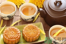 吃月餅可以和什么搭配？吃月餅搭配哪些食物最好？