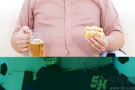 晚上不吃飯真的能減肥嗎？不吃晚飯的危害有哪些？