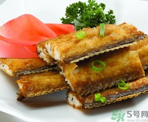 帶魚和西紅柿可以一起吃嗎？帶魚可以和番茄一起吃嗎？