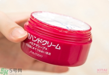 資生堂護(hù)手霜怎么樣？資生堂護(hù)手霜100g紅罐好用嗎？