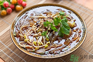 吃什么食物容易過敏？容易引發(fā)過敏的食物有哪些？