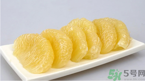 剝開(kāi)的柚子能放冰箱嗎？柚子肉可以放冰箱嗎？