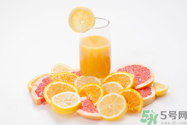 柚子可以泡水喝嗎？柚子泡水喝有什么好處？