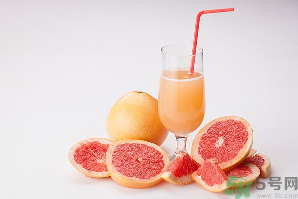 柚子能榨汁嗎？柚子和什么榨汁好喝？