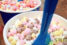吃冰可以治療感冒嗎？喉嚨痛可以吃冰淇淋嗎？