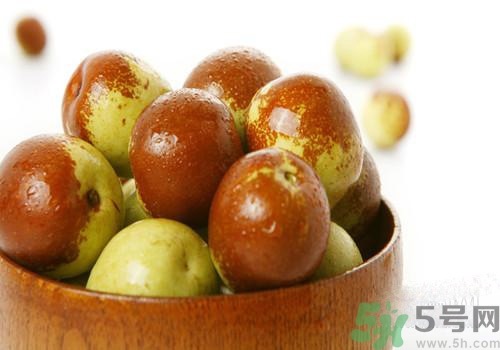 月經(jīng)期間可以吃冬棗嗎？來月經(jīng)一天吃多少冬棗合適？