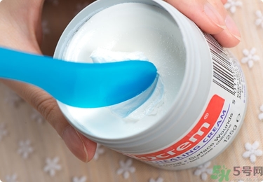 Sudocrem屁屁霜怎么用？sudocrem屁屁霜初生寶寶能用嗎？