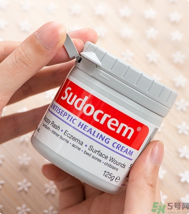 Sudocrem屁屁霜怎么用？sudocrem屁屁霜初生寶寶能用嗎？