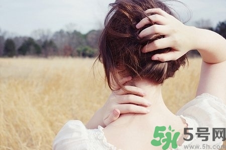 夏天曬黑了多久恢復？夏天曬黑了怎么白回來？