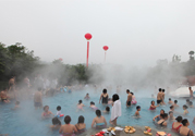 泡溫泉要準(zhǔn)備什么？泡溫泉要自帶拖鞋嗎？
