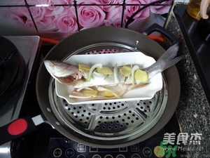 鱸魚蒸多長時(shí)間？鱸魚怎么蒸？
