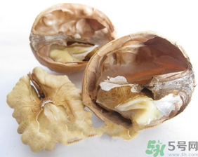 孕婦可以吃新鮮核桃嗎？新鮮核桃孕婦能吃嗎？