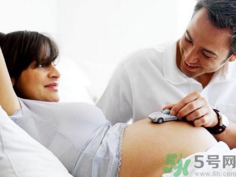 從胎動(dòng)看男女準(zhǔn)嗎？胎動(dòng)看男女準(zhǔn)確率高嗎？