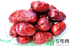 冬棗和紅棗的營養(yǎng)價值哪個高？冬棗和紅棗哪個熱量高？