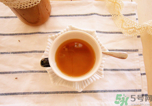 秋梨膏小孩能不能喝？秋梨膏寶寶能吃嗎？