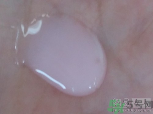 淳萃水舞櫻花洗發(fā)水好用嗎？淳萃水舞櫻花洗發(fā)水多少錢？