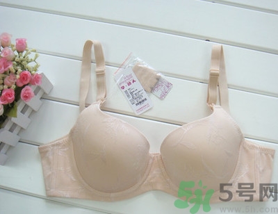 哺乳文胸帶鋼圈的好還是不帶好？哺乳內(nèi)衣怎么洗