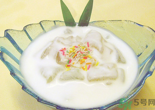 柿子和酸奶能一起吃嗎？柿子和酸奶能一起吃會(huì)中毒嗎？