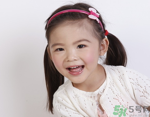 小孩能吃柿子嗎？小孩吃柿子好不好？