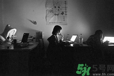 熬夜對青少年有什么影響？熬夜對青少年的危害是什么？
