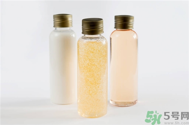 甘油直接擦臉好嗎？甘油可以直接涂臉上嗎？