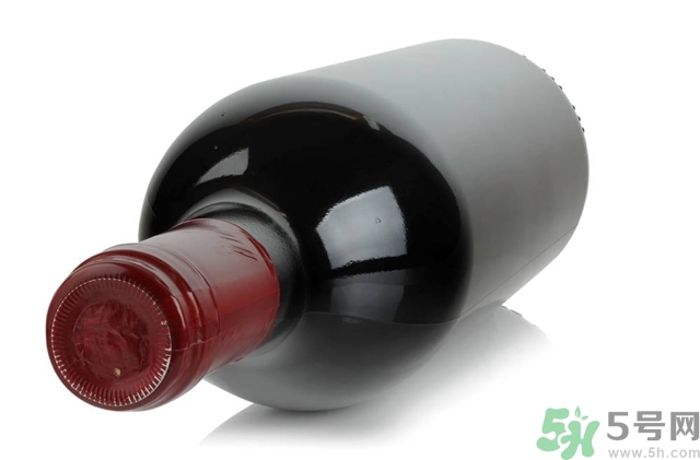 葡萄酒不能和什么一起吃？葡萄酒和什么食物相克？