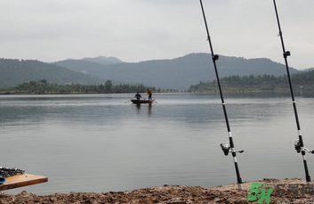十月份可以釣魚嗎？十月份釣魚用什么餌料？