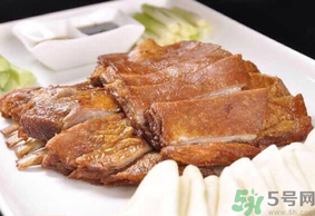秋天可以吃羊肉嗎？秋天適合吃羊肉嗎？