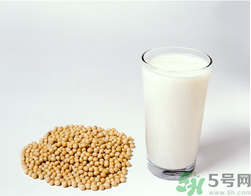 新鮮黃豆可以打豆?jié){嗎？新鮮黃豆打豆?jié){好嗎？