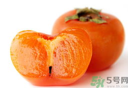 新鮮柿子皮可以吃嗎？吃了柿子皮怎么辦？