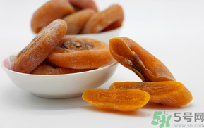柿餅不能和什么一起吃？柿餅不能和什么同食？