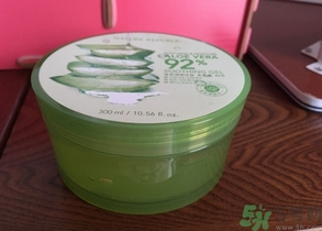 思親膚和自然樂(lè)園哪個(gè)好？skin food和自然樂(lè)園哪個(gè)好用？