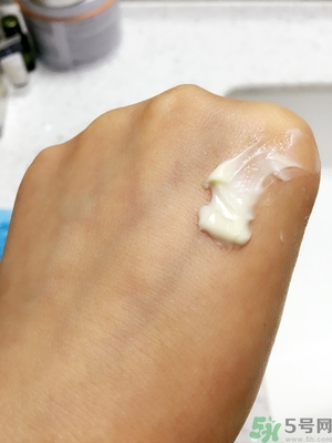 思親膚和自然樂(lè)園哪個(gè)好？skin food和自然樂(lè)園哪個(gè)好用？