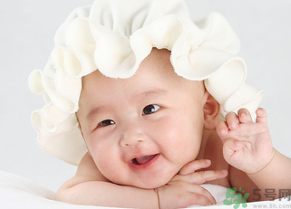 10月份可以斷奶嗎？幾月份斷奶最好？