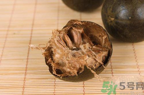 羅漢果發(fā)霉了可以泡茶嗎？喝了發(fā)霉的羅漢果茶會(huì)怎樣？